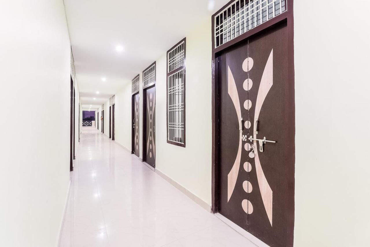 Spot On 63000 Hotel S.S. Plaza Banthra Sikandarpur Exterior foto