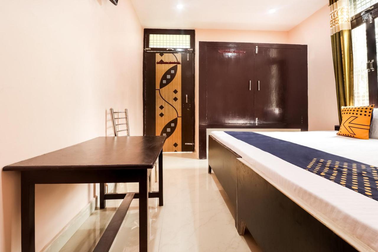 Spot On 63000 Hotel S.S. Plaza Banthra Sikandarpur Exterior foto