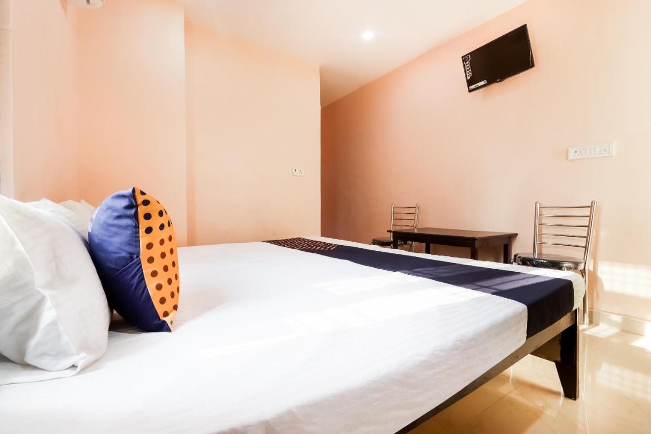 Spot On 63000 Hotel S.S. Plaza Banthra Sikandarpur Exterior foto