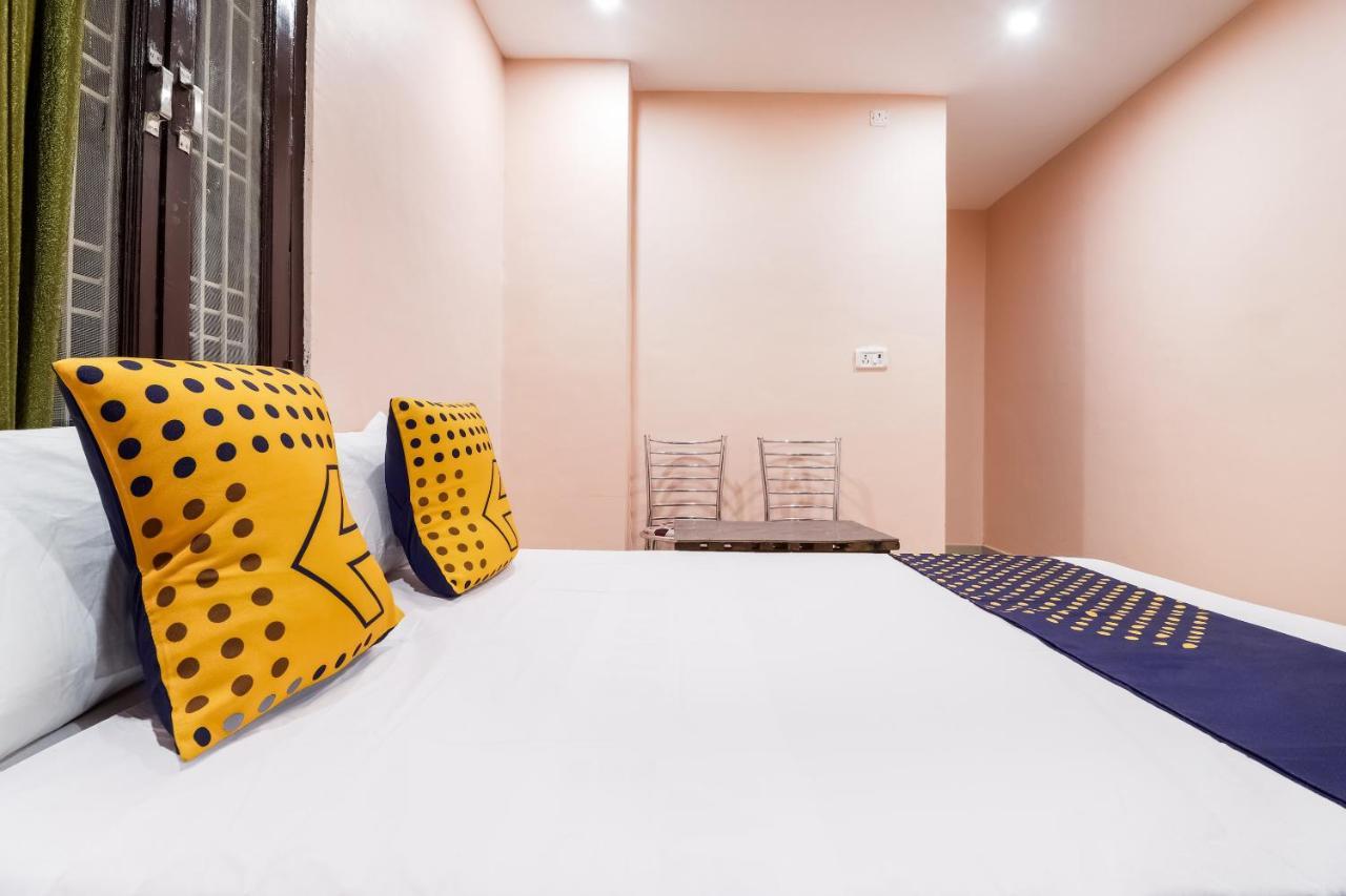 Spot On 63000 Hotel S.S. Plaza Banthra Sikandarpur Exterior foto