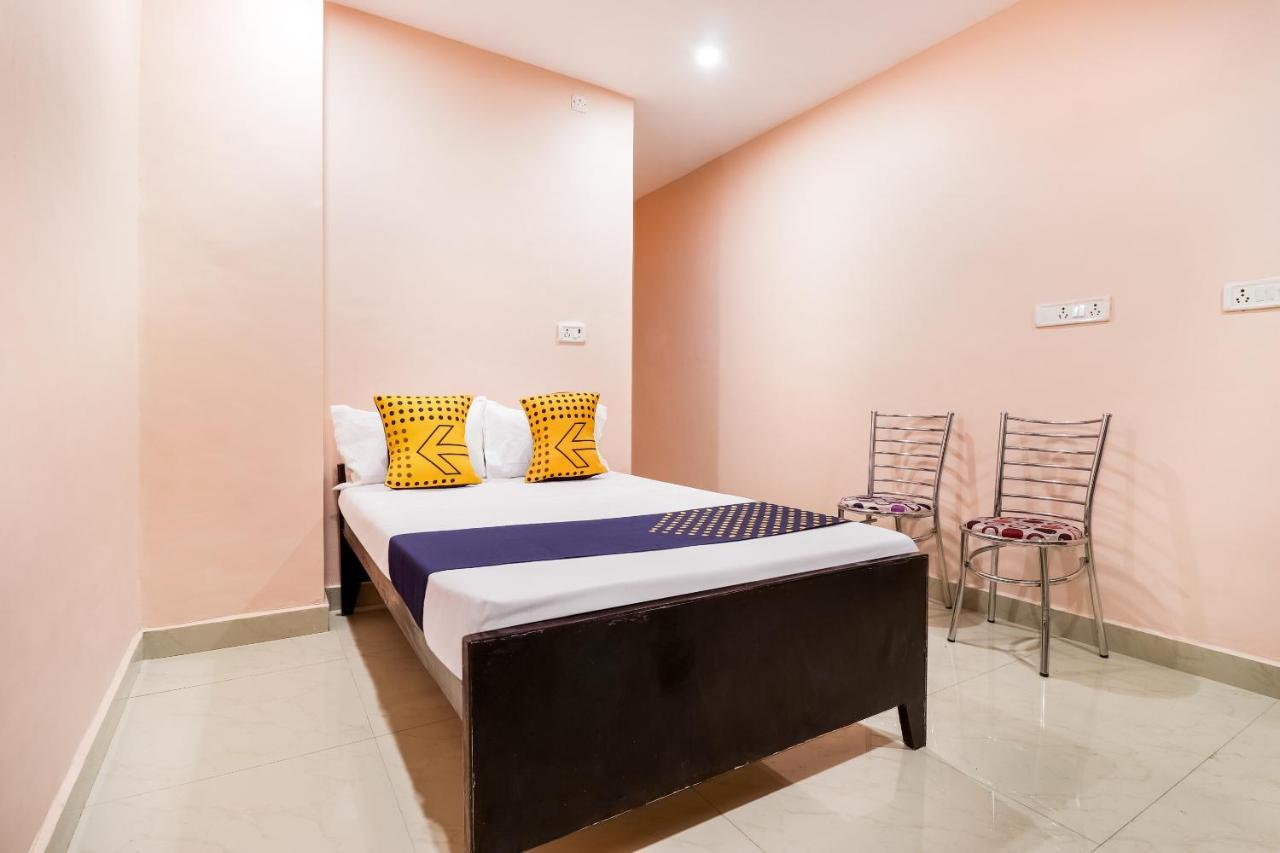 Spot On 63000 Hotel S.S. Plaza Banthra Sikandarpur Exterior foto